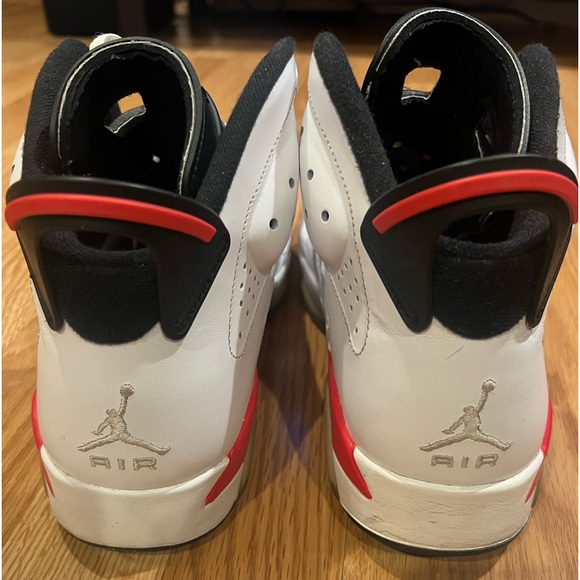 Air Jordan 6 Infrared Pack 2010 - Picture 5 of 16